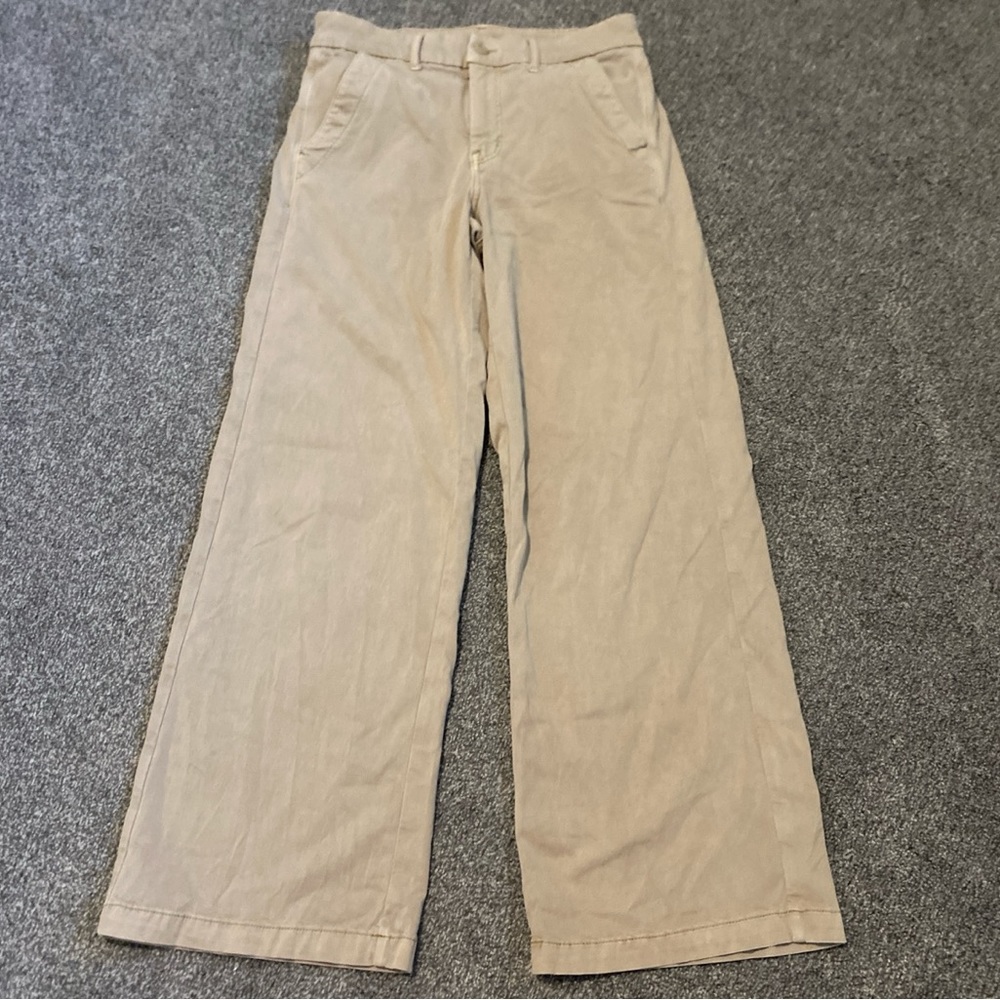 American Eagle, Wide leg